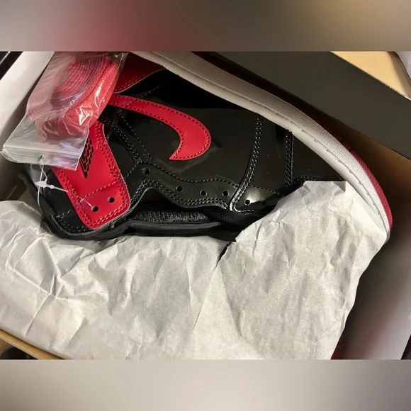 9 1/2 Black and Red Jordan 1sHigh Top